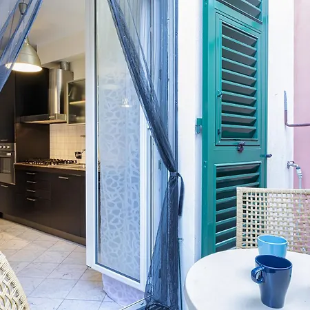 Prione With Patio By Wonderful Italy Apartment Genoa