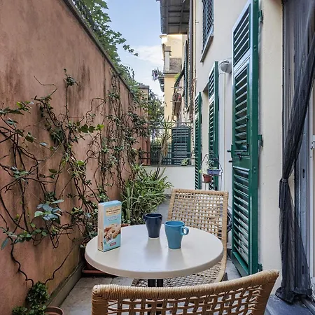 Prione With Patio By Wonderful Italy Apartment Genoa