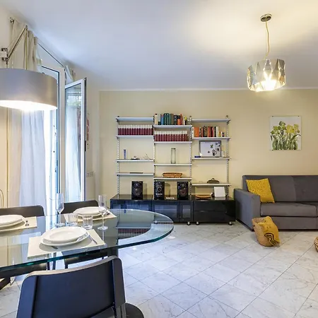 Prione With Patio By Wonderful Italy Apartment Genua